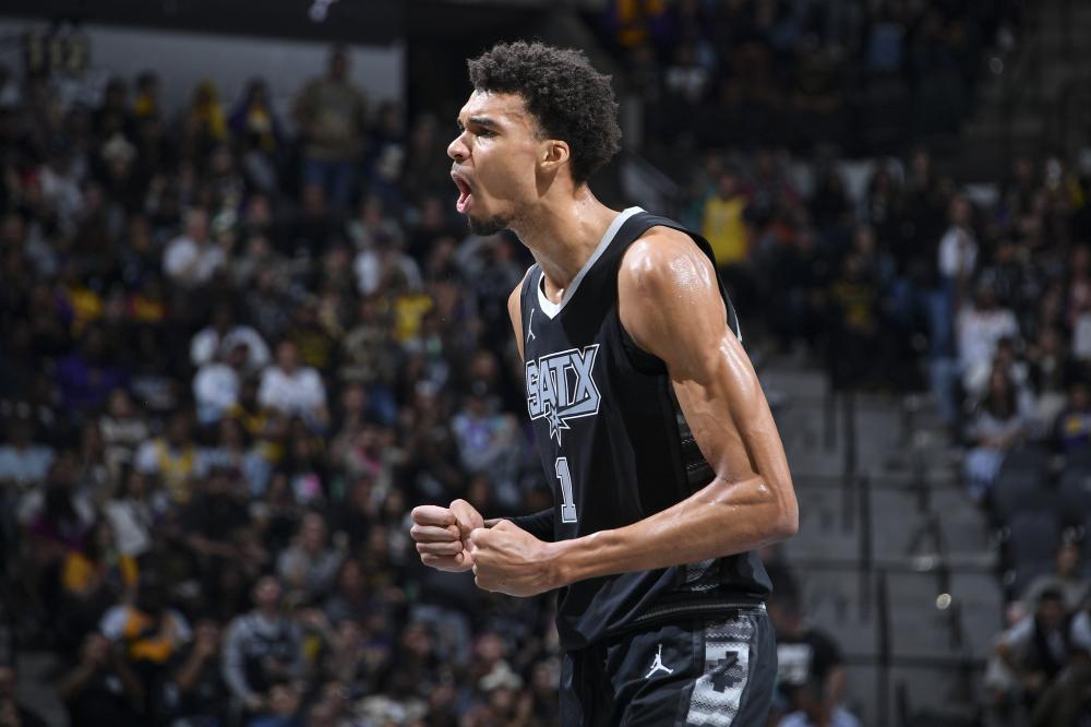 邀请赛中 邀请赛中