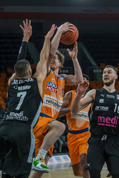 加盟其他球 加盟其他球