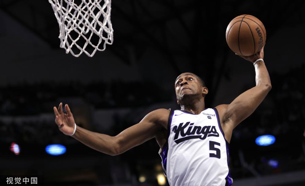 级巨星的表 级巨星的表